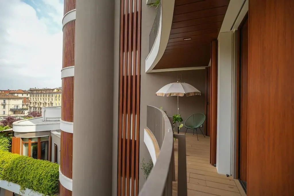 Isola 10 Apartment Milan Italy