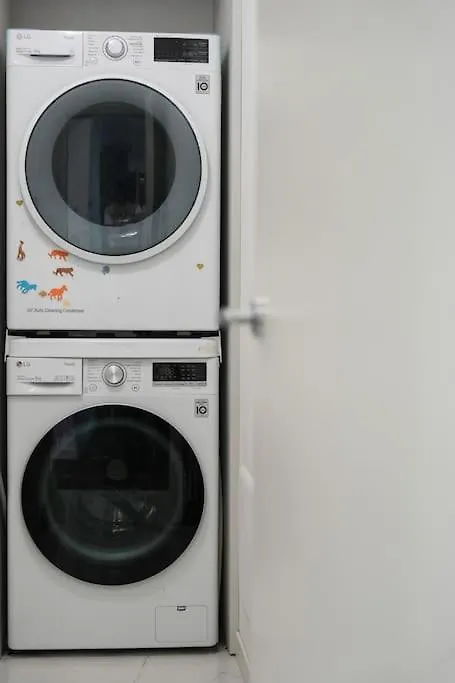 Isola 10 Apartment Milan Italy